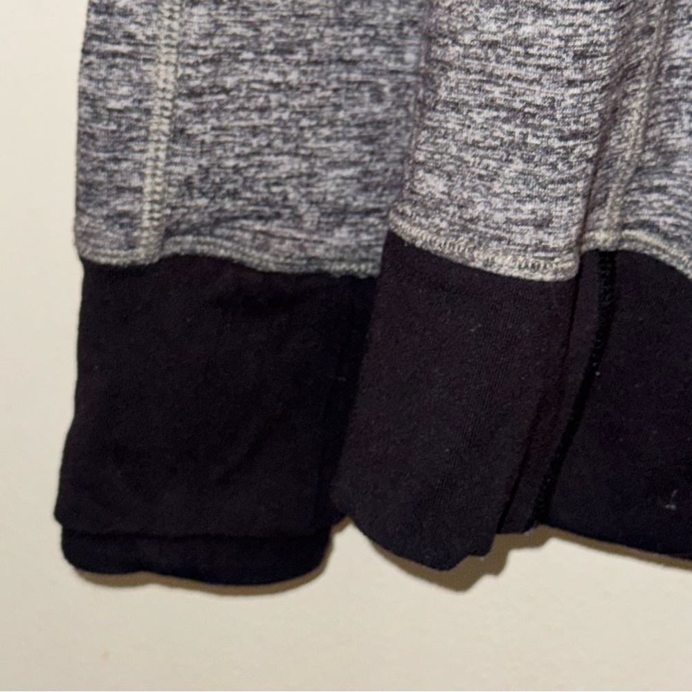 Lululemon Think Fast Hoodie black gray Size 6 - Picture 4 of 8